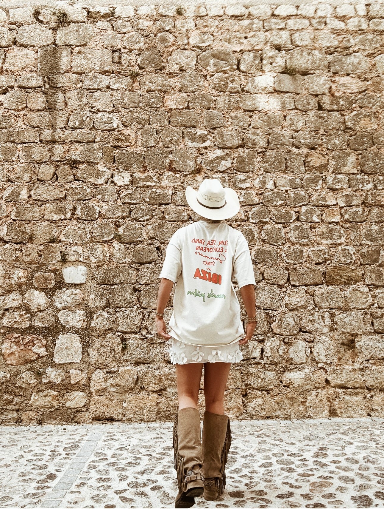 PRE-ORDER ISLA IBIZA CHERRY UNISEX T-SHIRT - VINTAGE WHITE