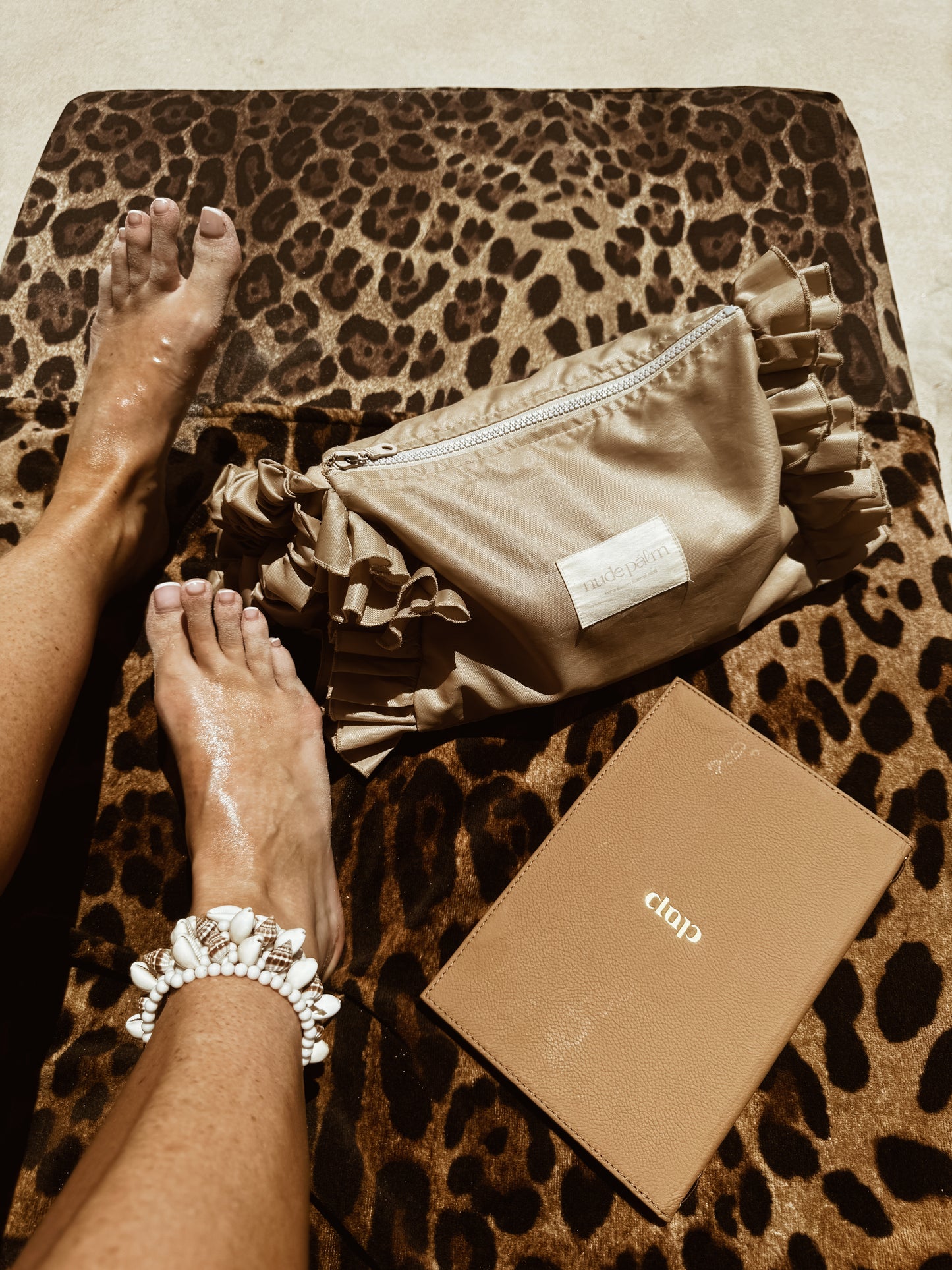 BEACH DAY -SPF WET PROOF BEACH BAG