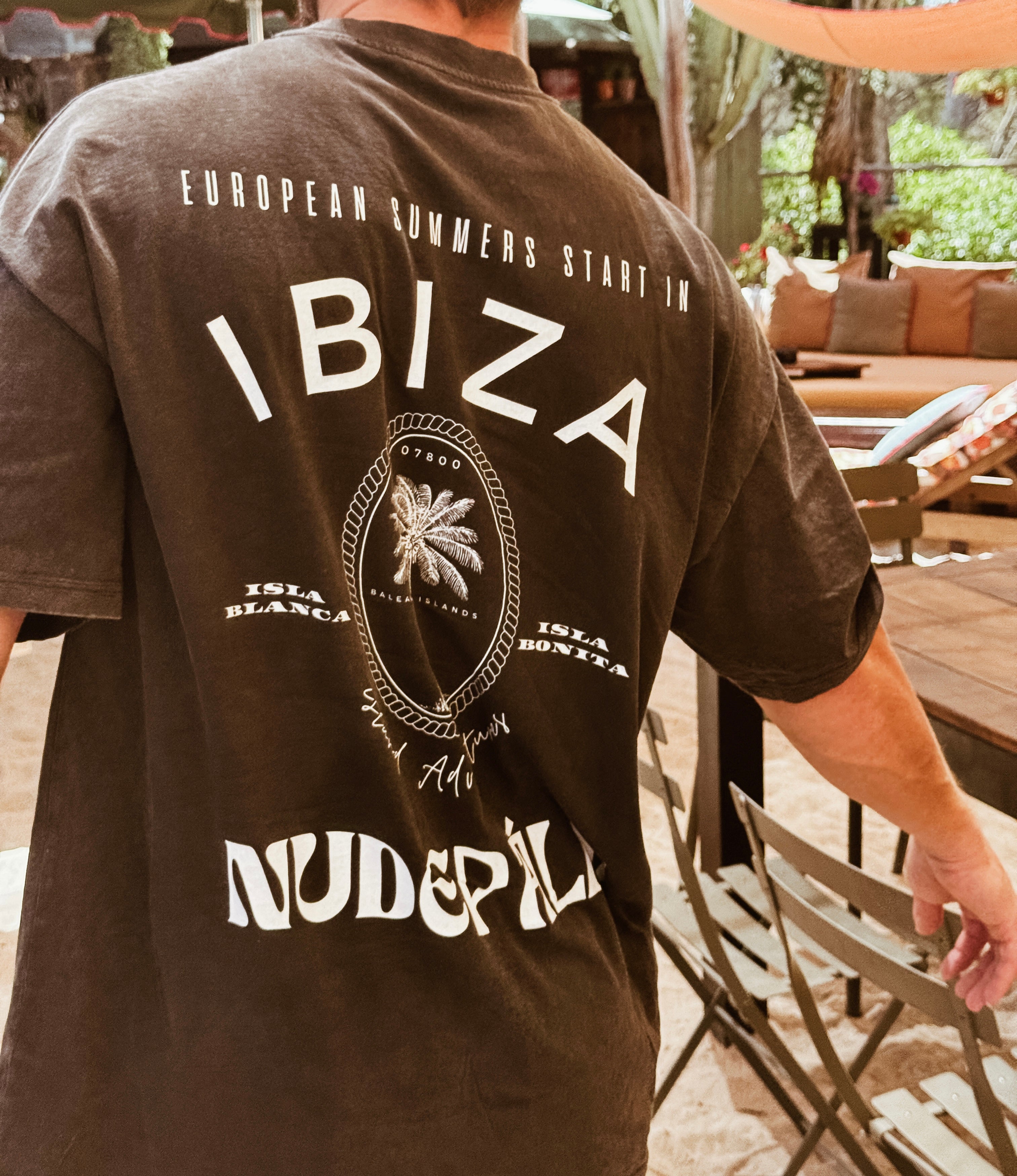 ICONIC IBIZA ISLAND T - SUN SOAKED BLACK | OVERSIZED FIT - UNISEX