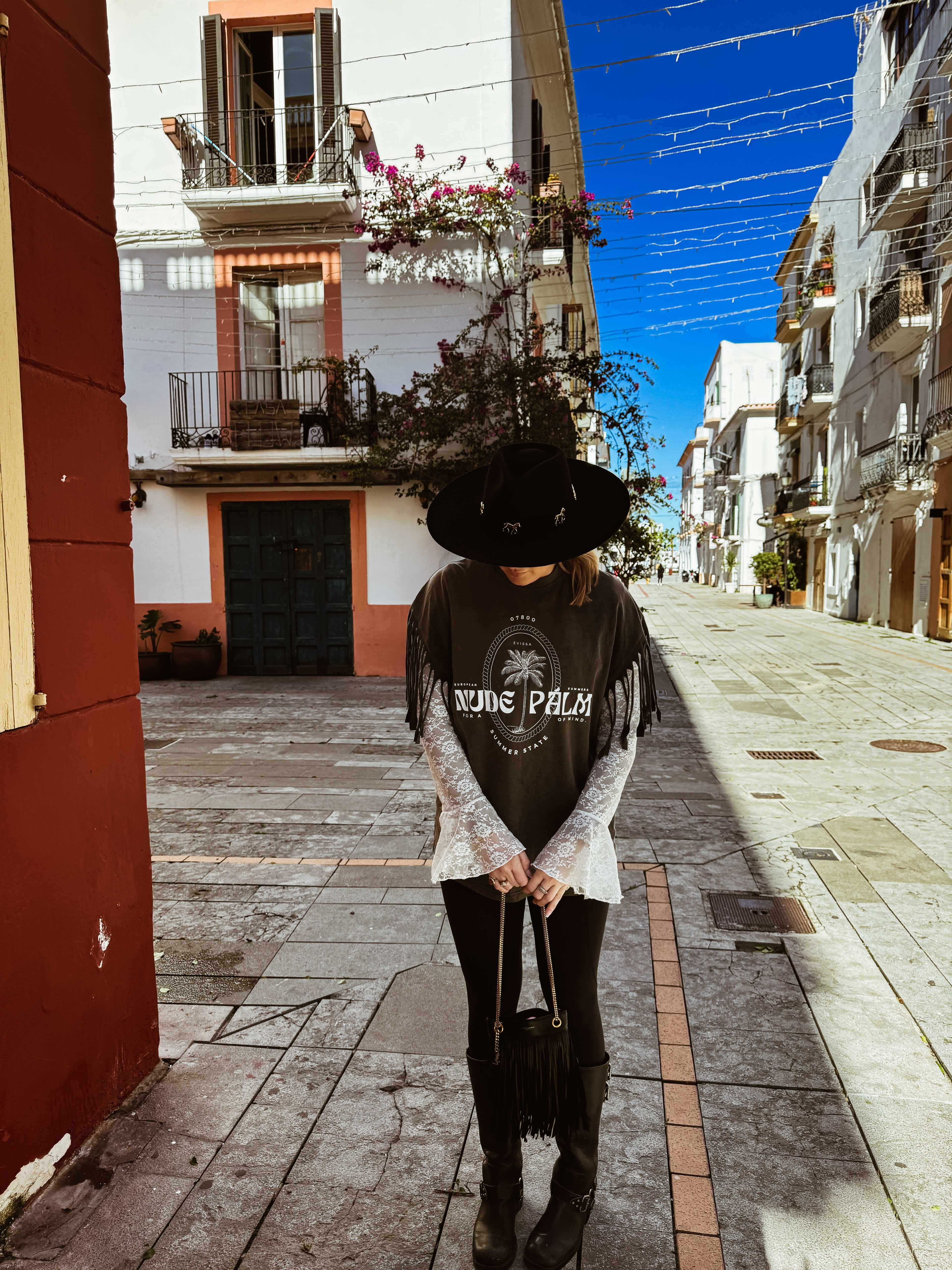 BOHEMÉ FRINGE T-SHIRT | ICONIC ISLAND SUN SOAKED BLACK