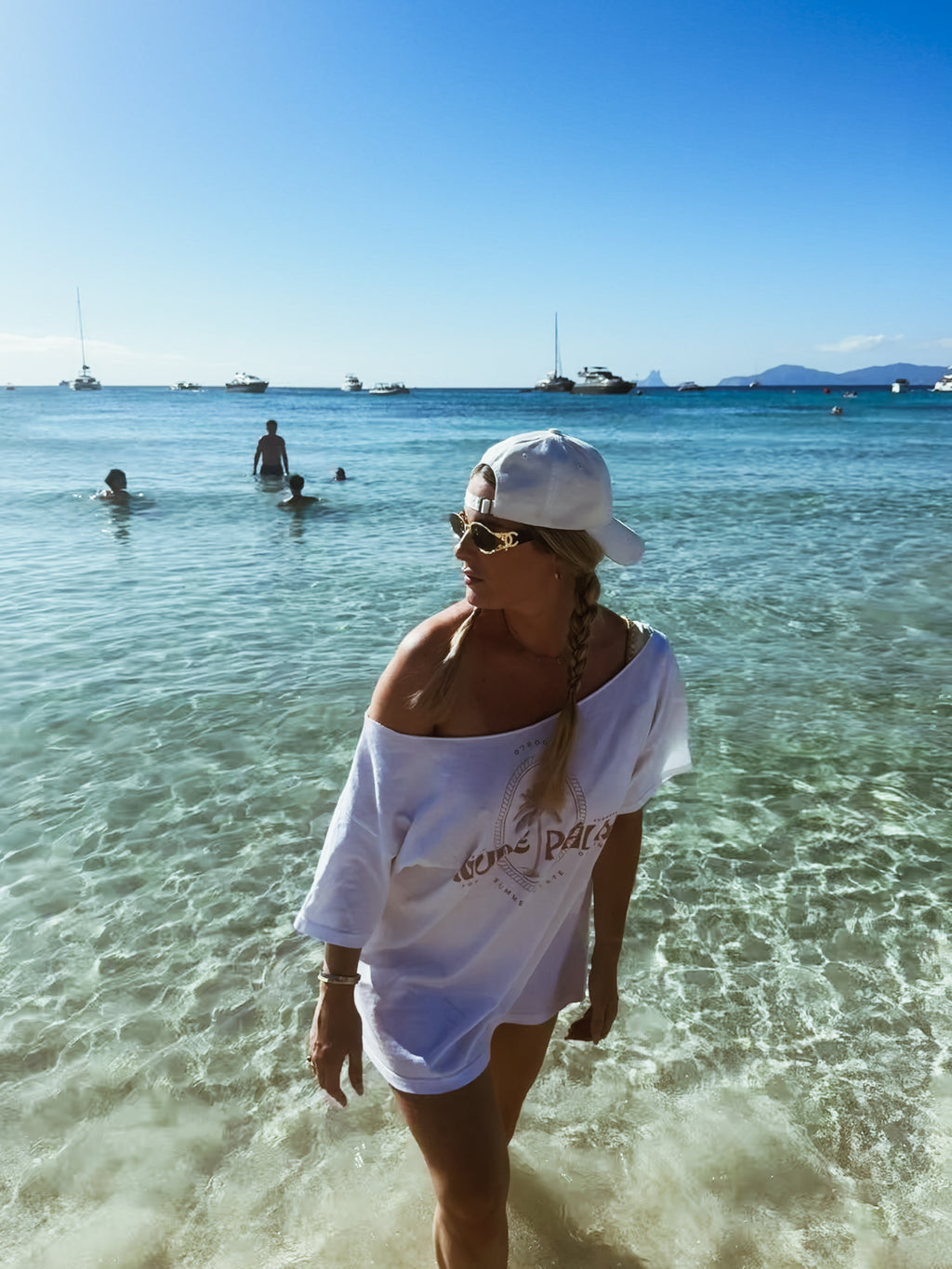 CUSTOM 90s OFF THE SHOULDER - ICONIC IBIZA ISLAND OVERSIZED T